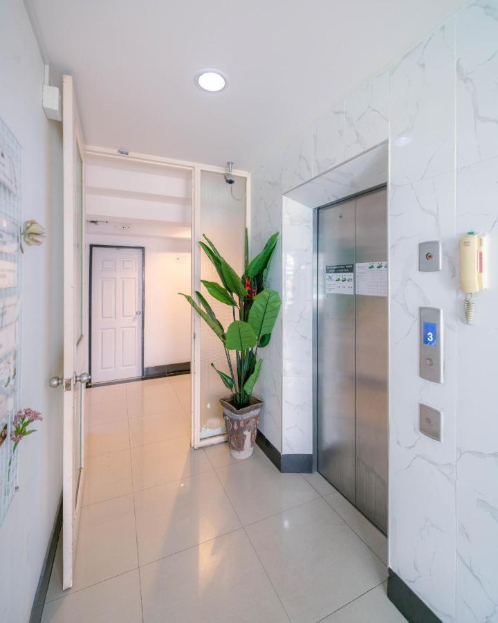 Aparthotel Baansabai Ramaiv Bangkok Exteriér fotografie